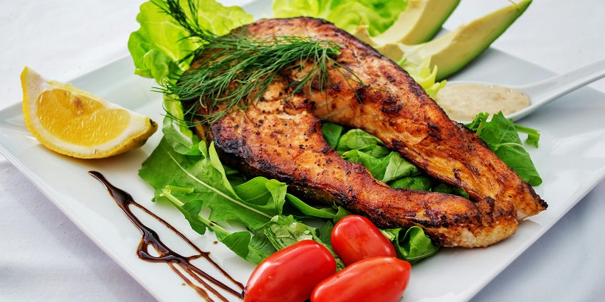 Grilled fish served at Riverside Café, one of the couple restaurants in Dibrugarh.
