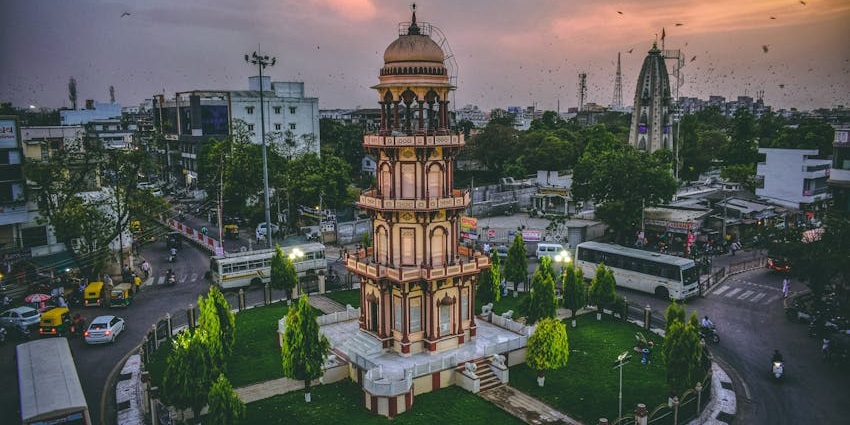 Image of Beige Concrete Tower in Ahmedabad - iconic attraction for travellers