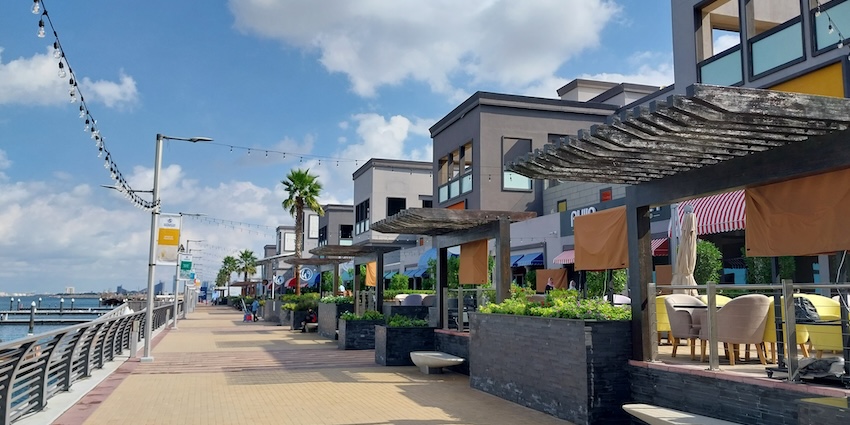 The exterior part of the surrounding area of the modern market and a hub for fresh food in Dubai, one of the best markets in Dubai.